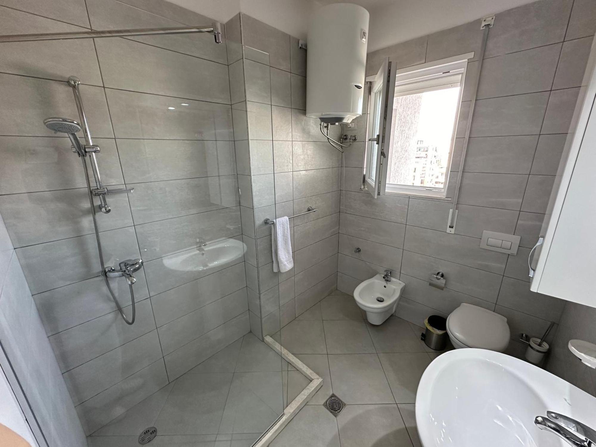Pazari Luxury Central Apartment Tirana Buitenkant foto