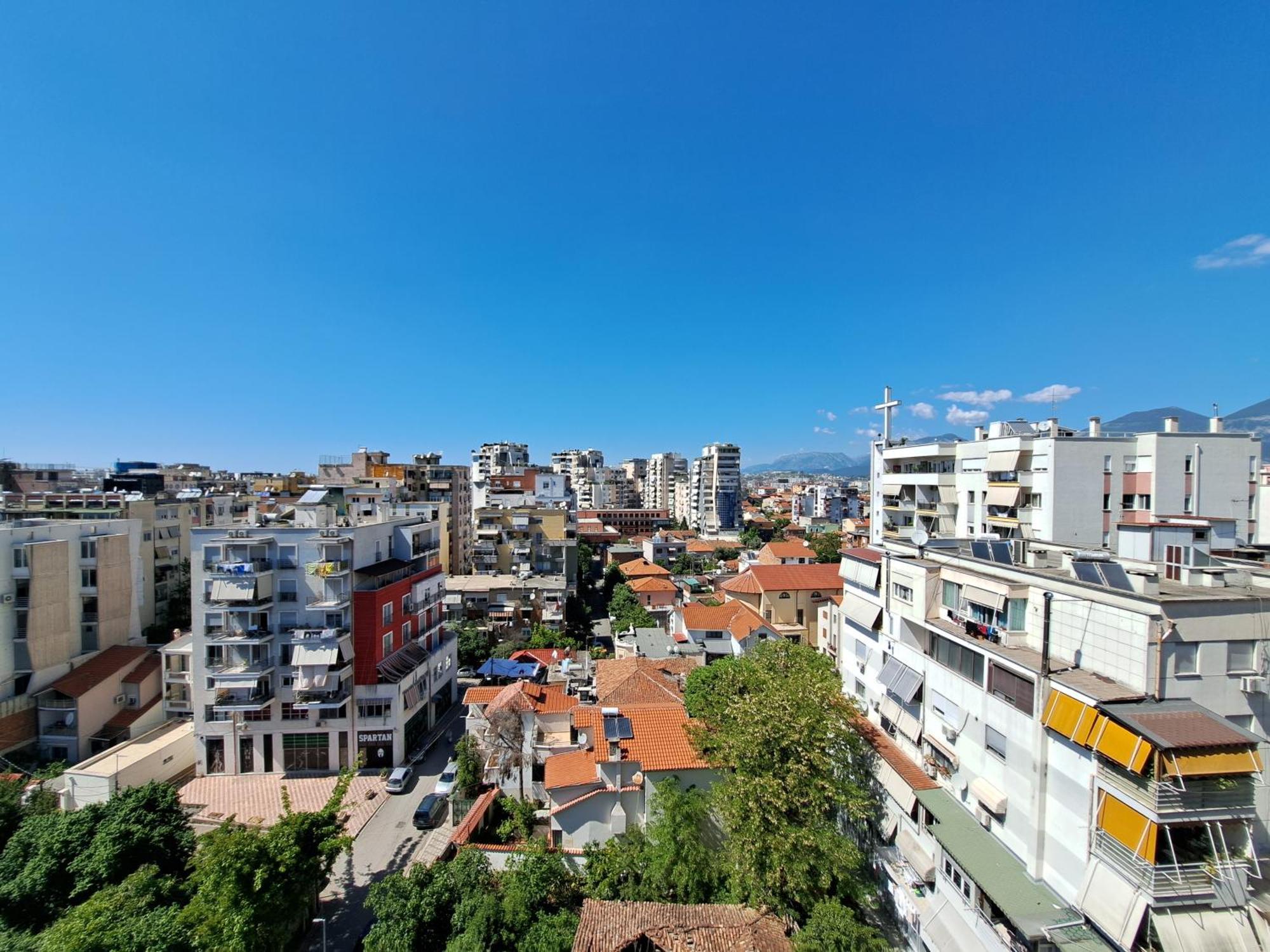 Pazari Luxury Central Apartment Tirana Buitenkant foto