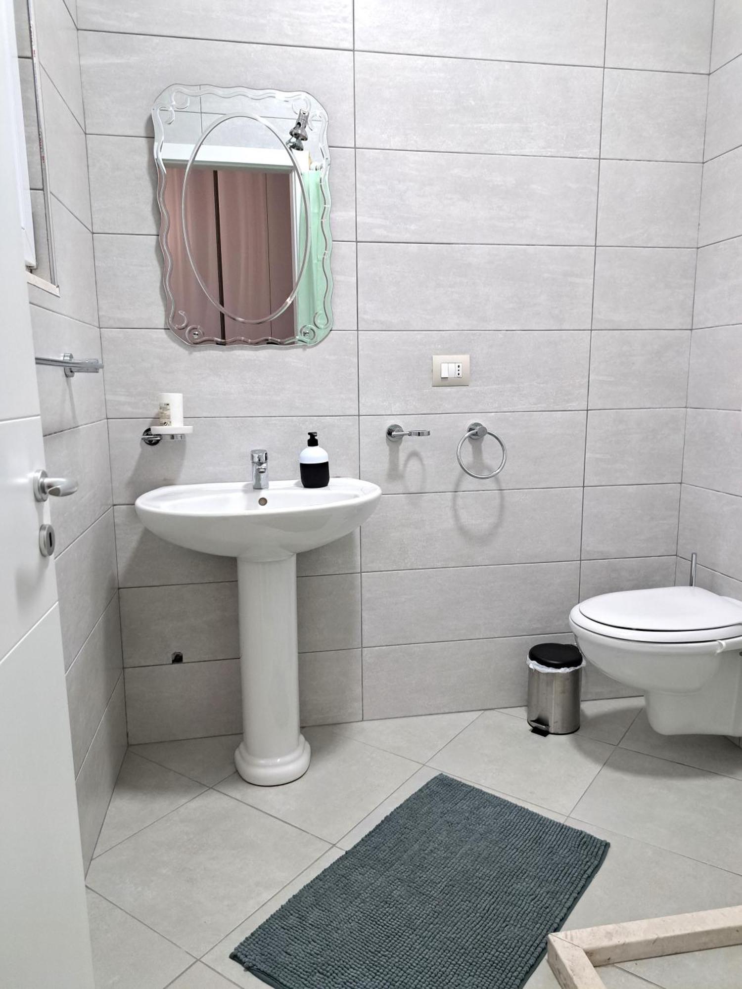 Pazari Luxury Central Apartment Tirana Buitenkant foto